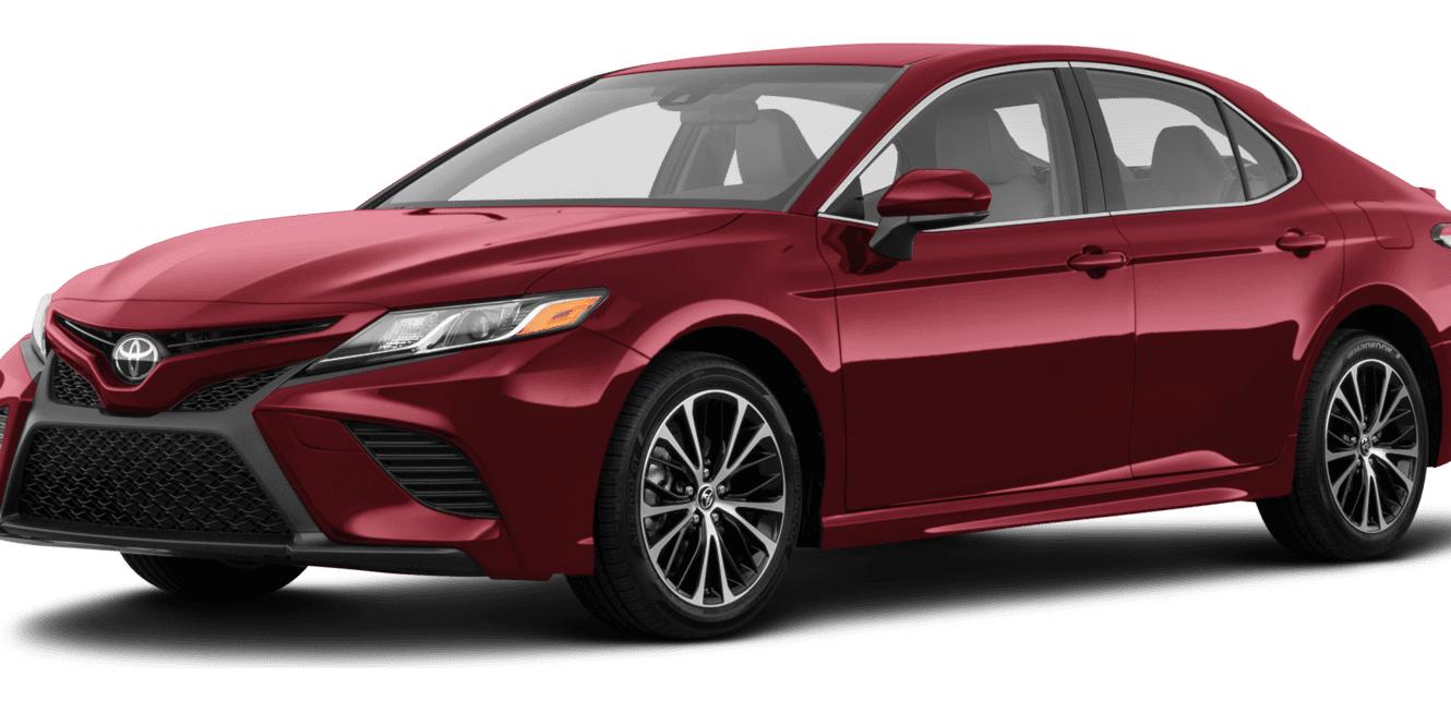 TOYOTA CAMRY 2018 4T1B11HK3JU635477 image