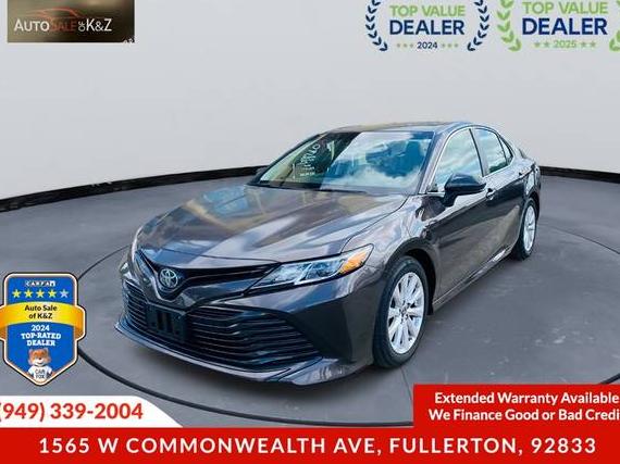 TOYOTA CAMRY 2018 4T1B11HK1JU509828 image