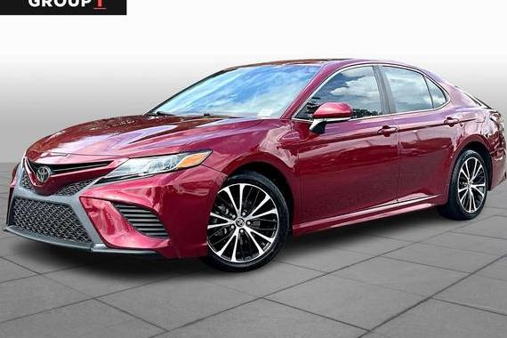 TOYOTA CAMRY 2018 4T1B11HK1JU661611 image