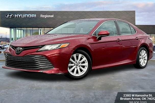 TOYOTA CAMRY 2018 4T1B11HK9JU671304 image