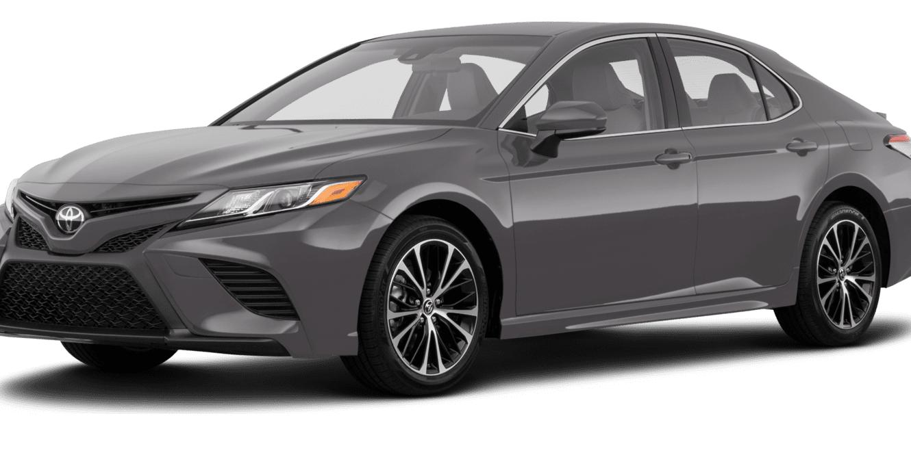 TOYOTA CAMRY 2018 4T1B11HK1JU674603 image