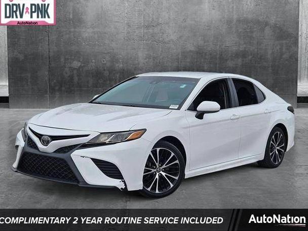 TOYOTA CAMRY 2018 4T1B11HK6JU135846 image