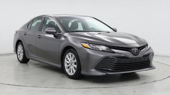 TOYOTA CAMRY 2018 4T1B11HK2JU073670 image