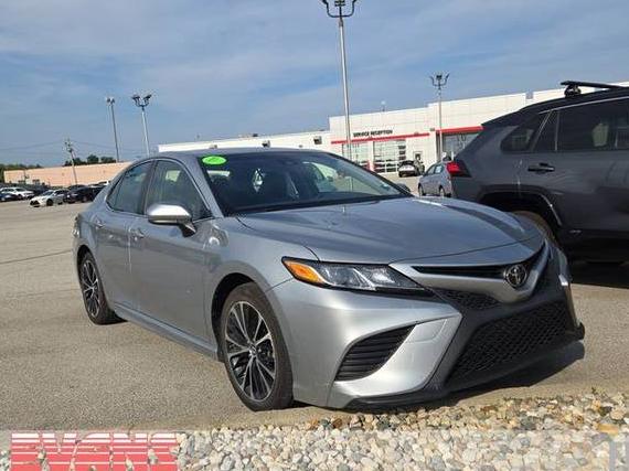 TOYOTA CAMRY 2018 JTNB11HK7J3012224 image