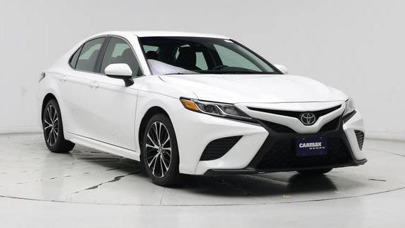 TOYOTA CAMRY 2018 4T1B11HK5JU151889 image TOYOTA CAMRY 2018 4T1B11HK5JU151889 image