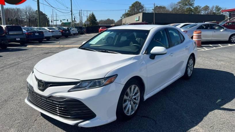 TOYOTA CAMRY 2018 4T1B11HK1JU088225 image