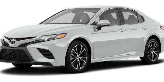 TOYOTA CAMRY 2018 4T1B61HK8JU013457 image