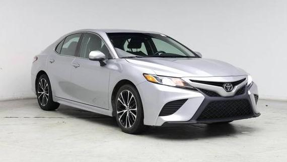 TOYOTA CAMRY 2018 4T1B11HKXJU044403 image