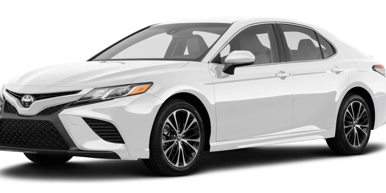 TOYOTA CAMRY 2018 4T1B11HK3JU561428 image