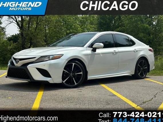 TOYOTA CAMRY 2018 4T1B61HK9JU665875 image