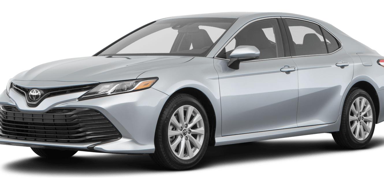 TOYOTA CAMRY 2018 4T1B11HKXJU010008 image