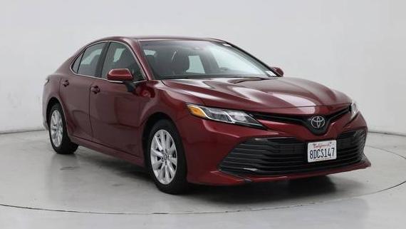 TOYOTA CAMRY 2018 4T1B11HK3JU594607 image TOYOTA CAMRY 2018 4T1B11HK3JU594607 image
