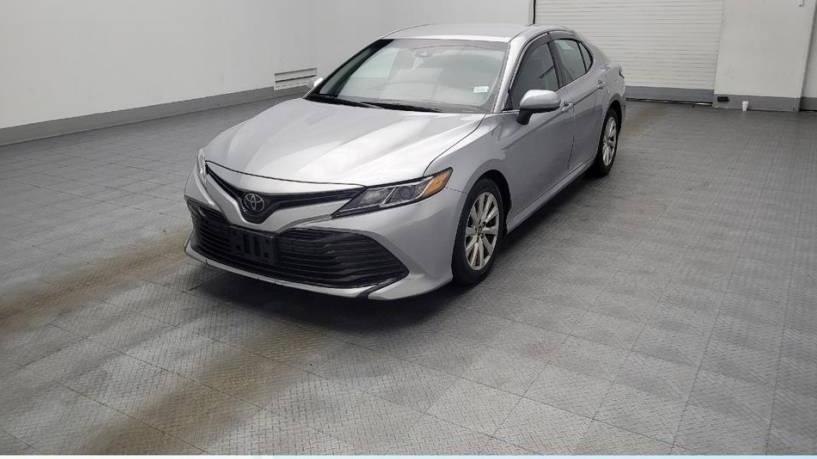 TOYOTA CAMRY 2018 4T1B11HK6JU042244 image