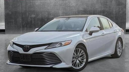 TOYOTA CAMRY 2018 4T1B11HK9JU034705 image