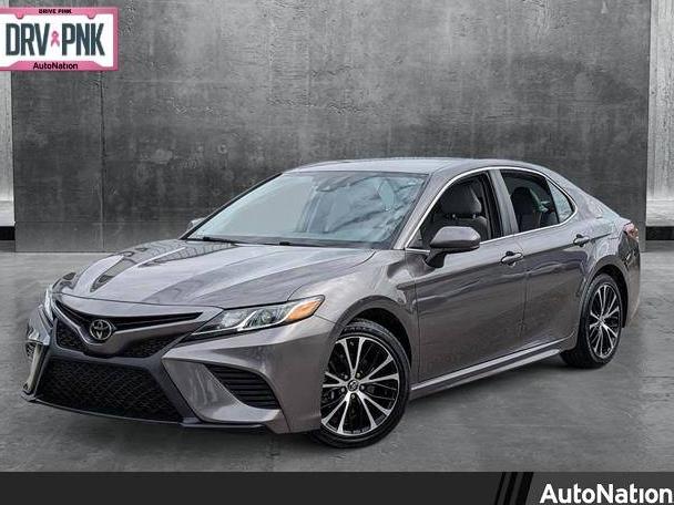 TOYOTA CAMRY 2018 4T1B11HK4JU639814 image