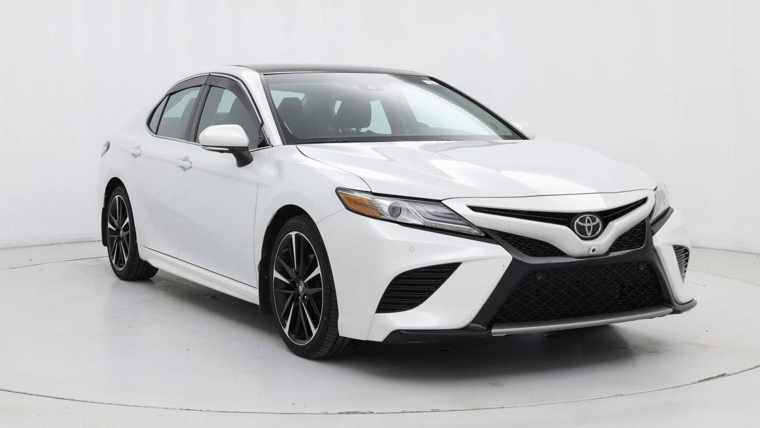 TOYOTA CAMRY 2018 4T1BZ1HK4JU010904 image