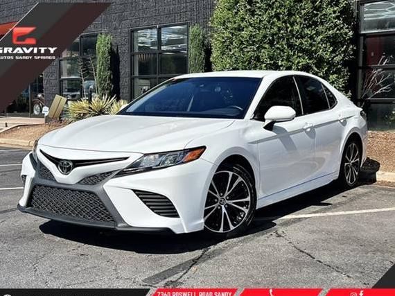 TOYOTA CAMRY 2018 4T1B11HK0JU651345 image