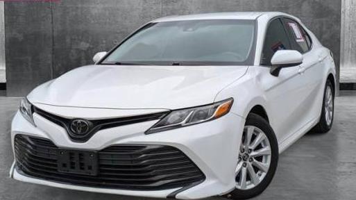 TOYOTA CAMRY 2018 4T1B11HKXJU084111 image