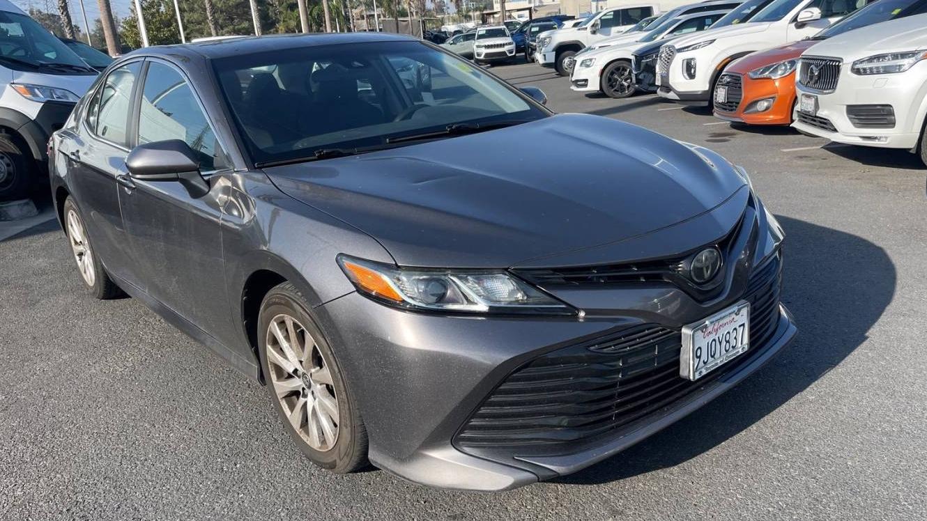 TOYOTA CAMRY 2018 4T1B11HK5JU020445 image