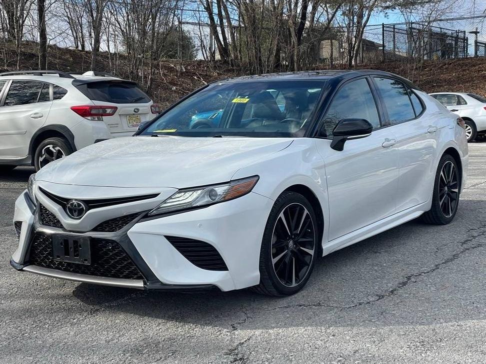 TOYOTA CAMRY 2018 4T1BZ1HK5JU021166 image