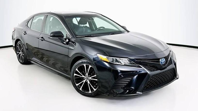 TOYOTA CAMRY 2018 4T1B21HKXJU510702 image