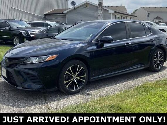 TOYOTA CAMRY 2018 4T1B11HK3JU672626 image