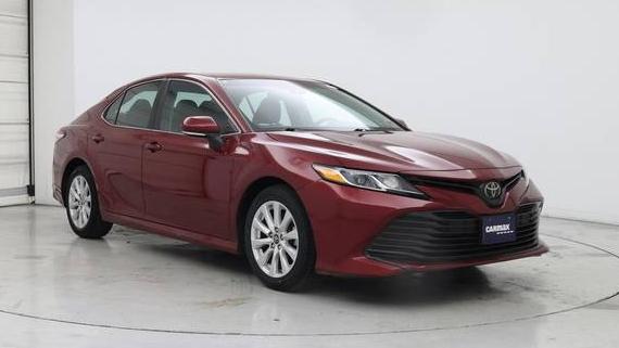 TOYOTA CAMRY 2018 4T1B11HK2JU586529 image TOYOTA CAMRY 2018 4T1B11HK2JU586529 image