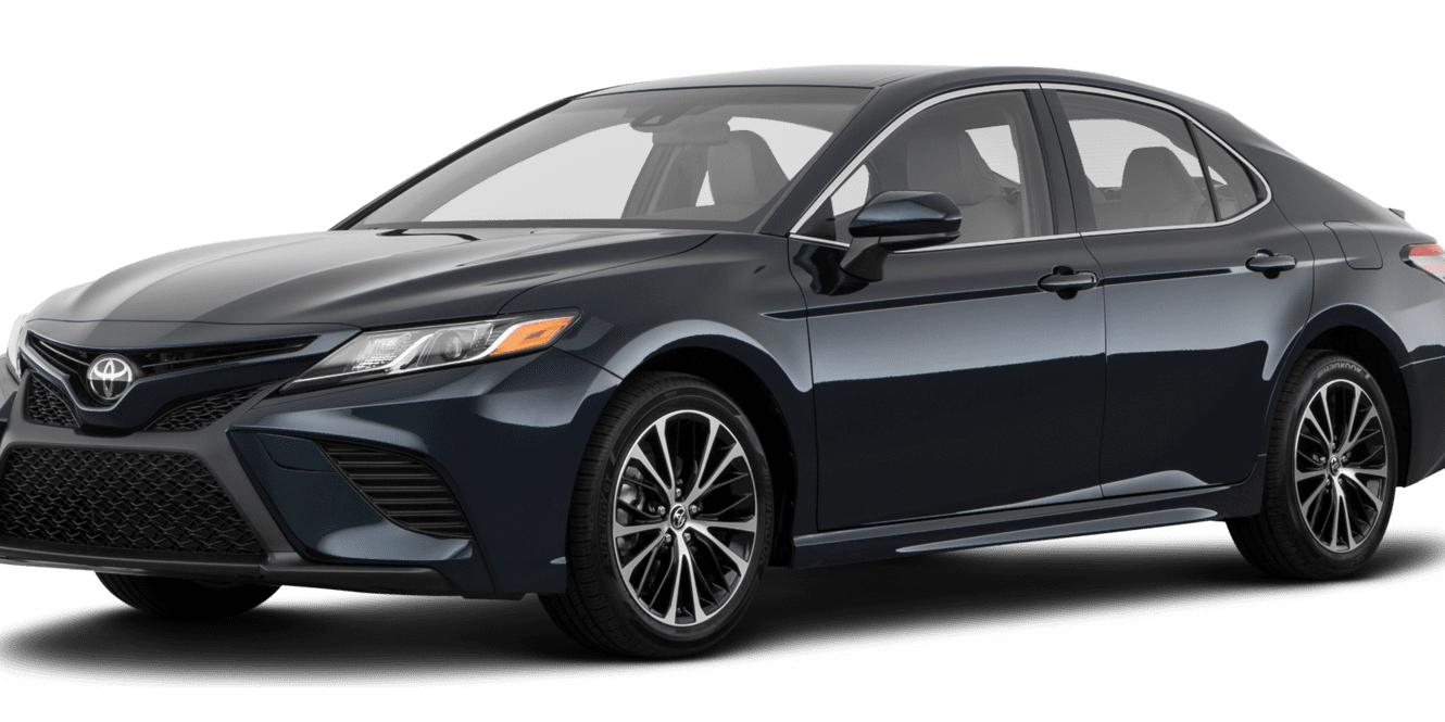 TOYOTA CAMRY 2018 4T1B11HK2JU624499 image