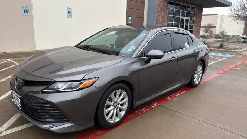 TOYOTA CAMRY 2018 4T1B11HK7JU026392 image