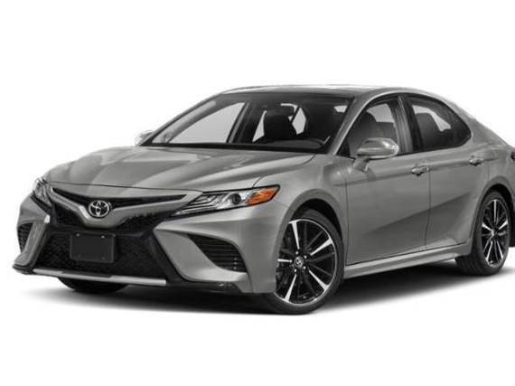 TOYOTA CAMRY 2018 4T1B61HK6JU661556 image