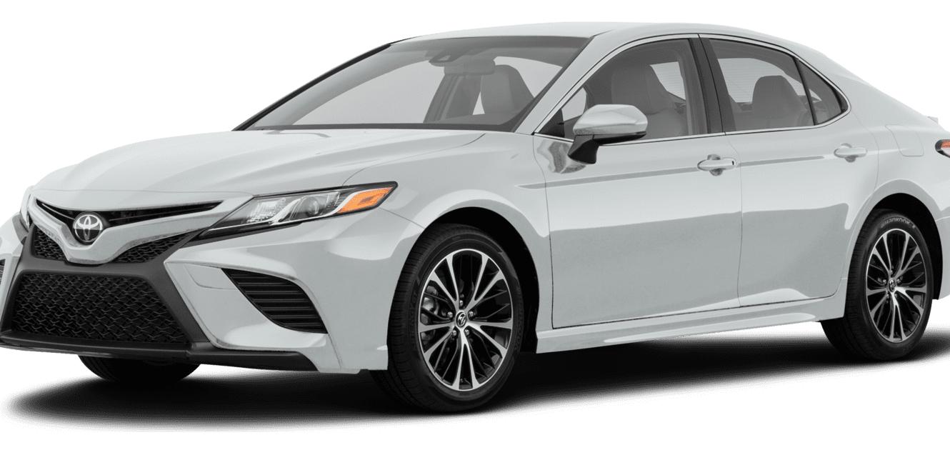 TOYOTA CAMRY 2018 4T1B61HKXJU145393 image