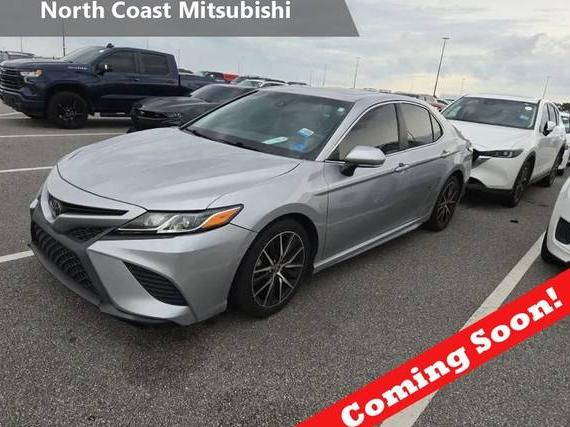 TOYOTA CAMRY 2018 4T1B11HK9JU128311 image