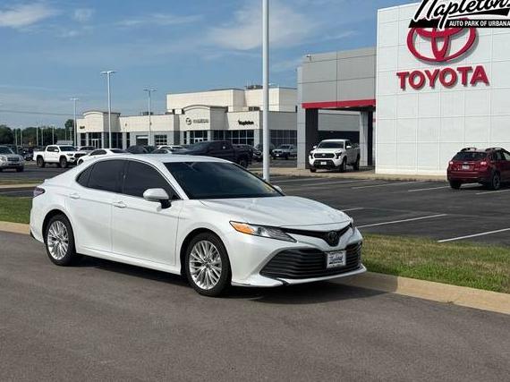 TOYOTA CAMRY 2018 4T1B11HK9JU061256 image