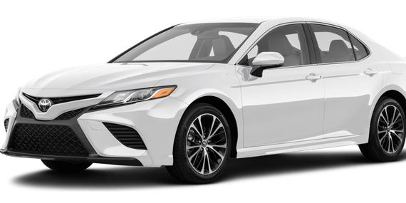 TOYOTA CAMRY 2018 4T1B11HK4JU615710 image