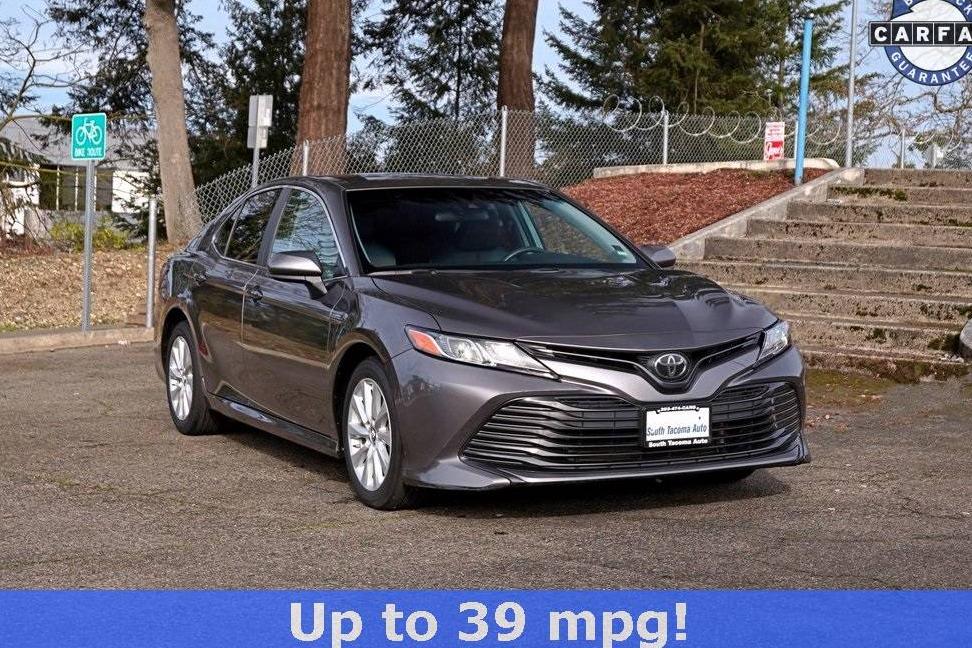 TOYOTA CAMRY 2018 4T1B11HK3JU676515 image