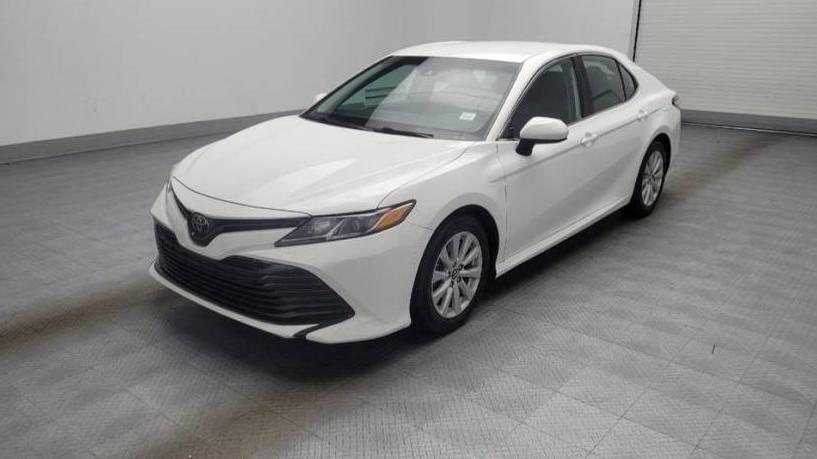 TOYOTA CAMRY 2018 4T1B11HK3JU077940 image