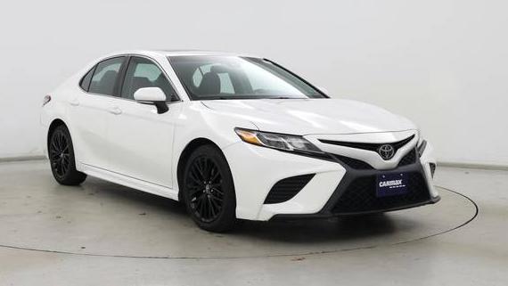 TOYOTA CAMRY 2018 4T1B11HKXJU115423 image TOYOTA CAMRY 2018 4T1B11HKXJU115423 image