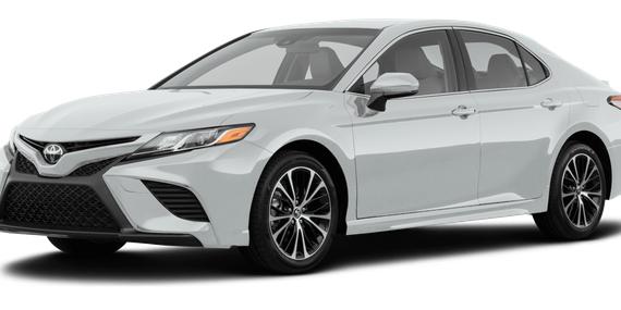 TOYOTA CAMRY 2018 4T1B61HKXJU066581 image