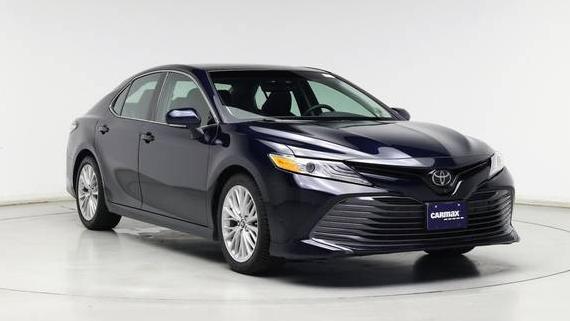 TOYOTA CAMRY 2018 4T1B11HK6JU668263 image