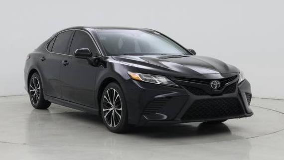 TOYOTA CAMRY 2018 4T1B11HK7JU131207 image