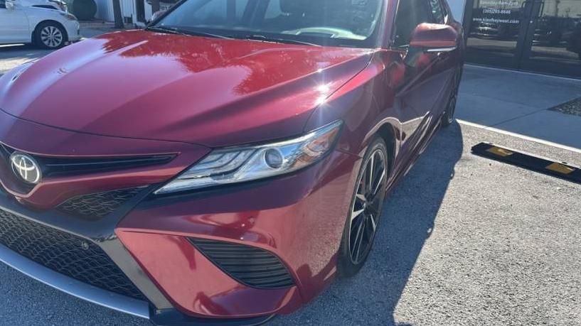 TOYOTA CAMRY 2018 4T1B61HK5JU561609 image