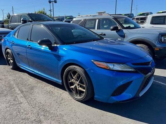 TOYOTA CAMRY 2018 4T1BZ1HK8JU017113 image