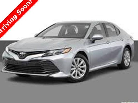 TOYOTA CAMRY 2018 4T1B11HK0JU640992 image