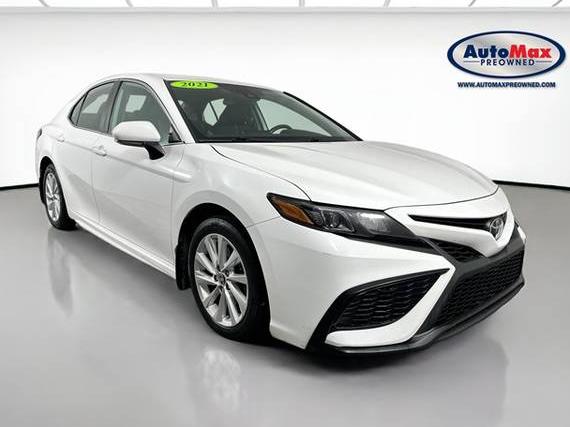 TOYOTA CAMRY 2021 4T1G11AK5MU597139 image