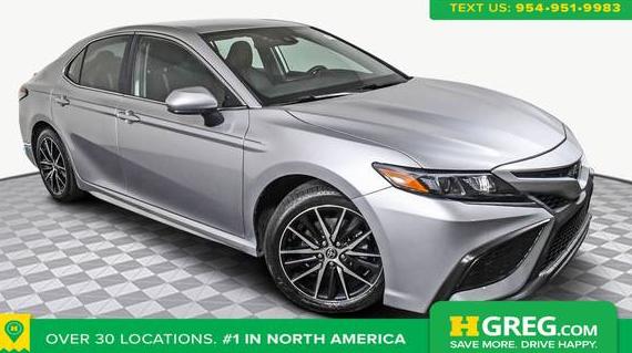 TOYOTA CAMRY 2021 4T1G11AK1MU574361 image