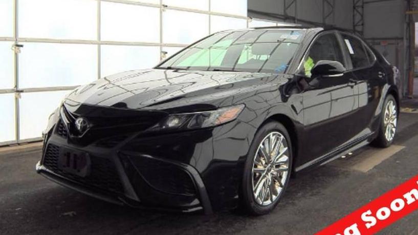 TOYOTA CAMRY 2021 4T1G11BKXMU036062 image