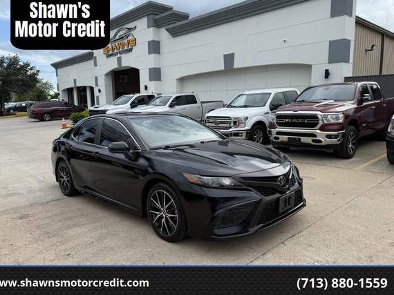 TOYOTA CAMRY 2021 4T1G11AK1MU515617 image