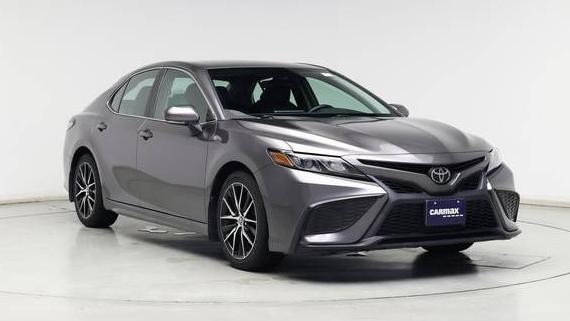 TOYOTA CAMRY 2021 4T1G11BK4MU028393 image