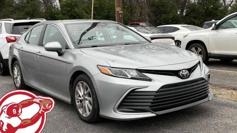 TOYOTA CAMRY 2021 4T1C11AK7MU439772 image