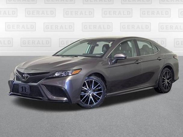 TOYOTA CAMRY 2021 4T1G11AK0MU556983 image